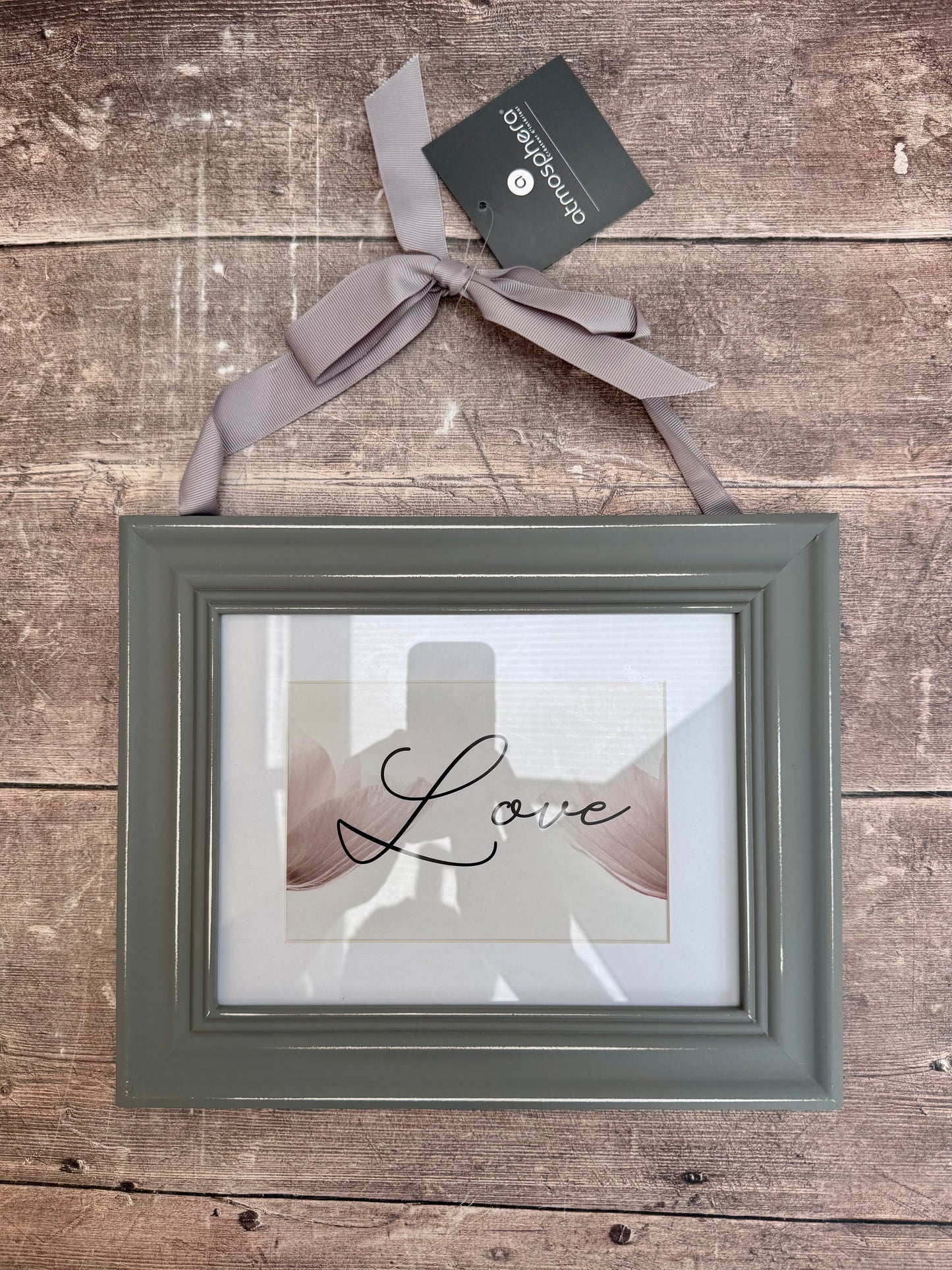 Grey Shabby Chic Wooden Photo Frame, 6’ x 8’