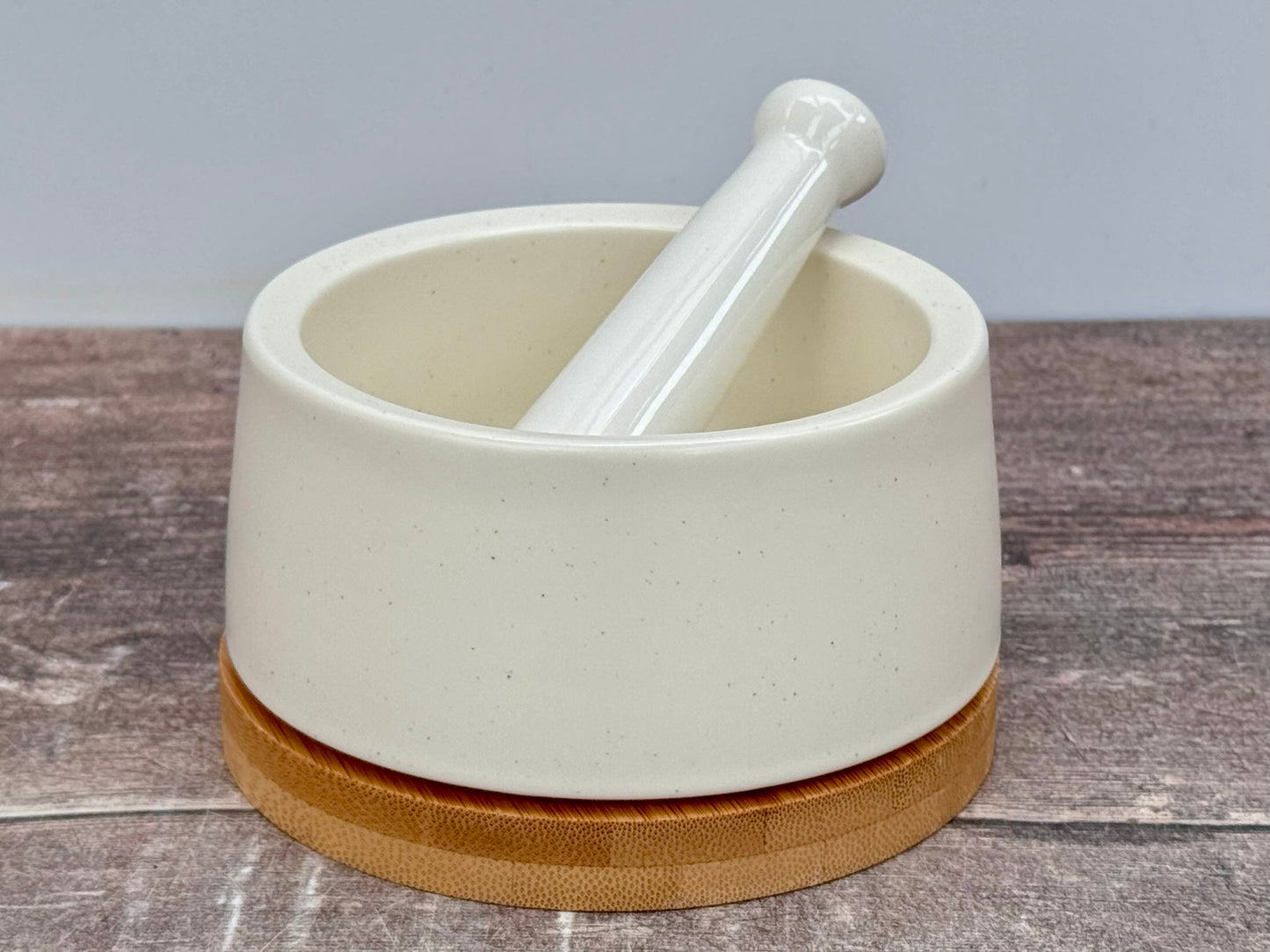 Scandi Home Cream and Wood Pestle and Mortar