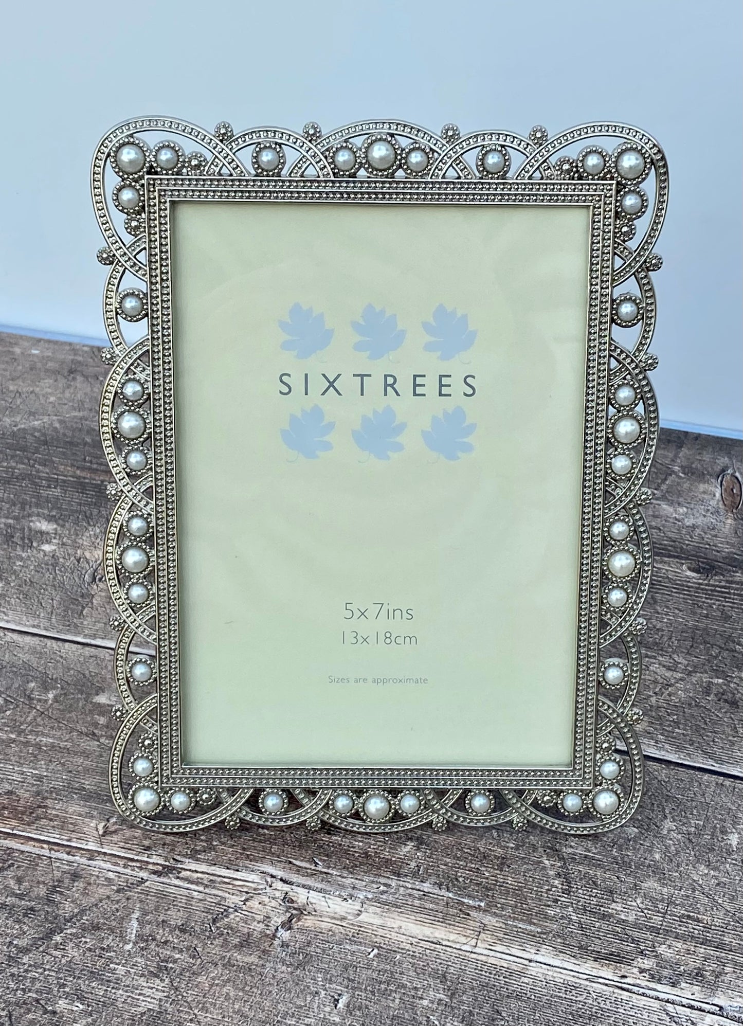 Sixtrees Ornate Pearl Louisa Photo Frame, 5’ x 7’