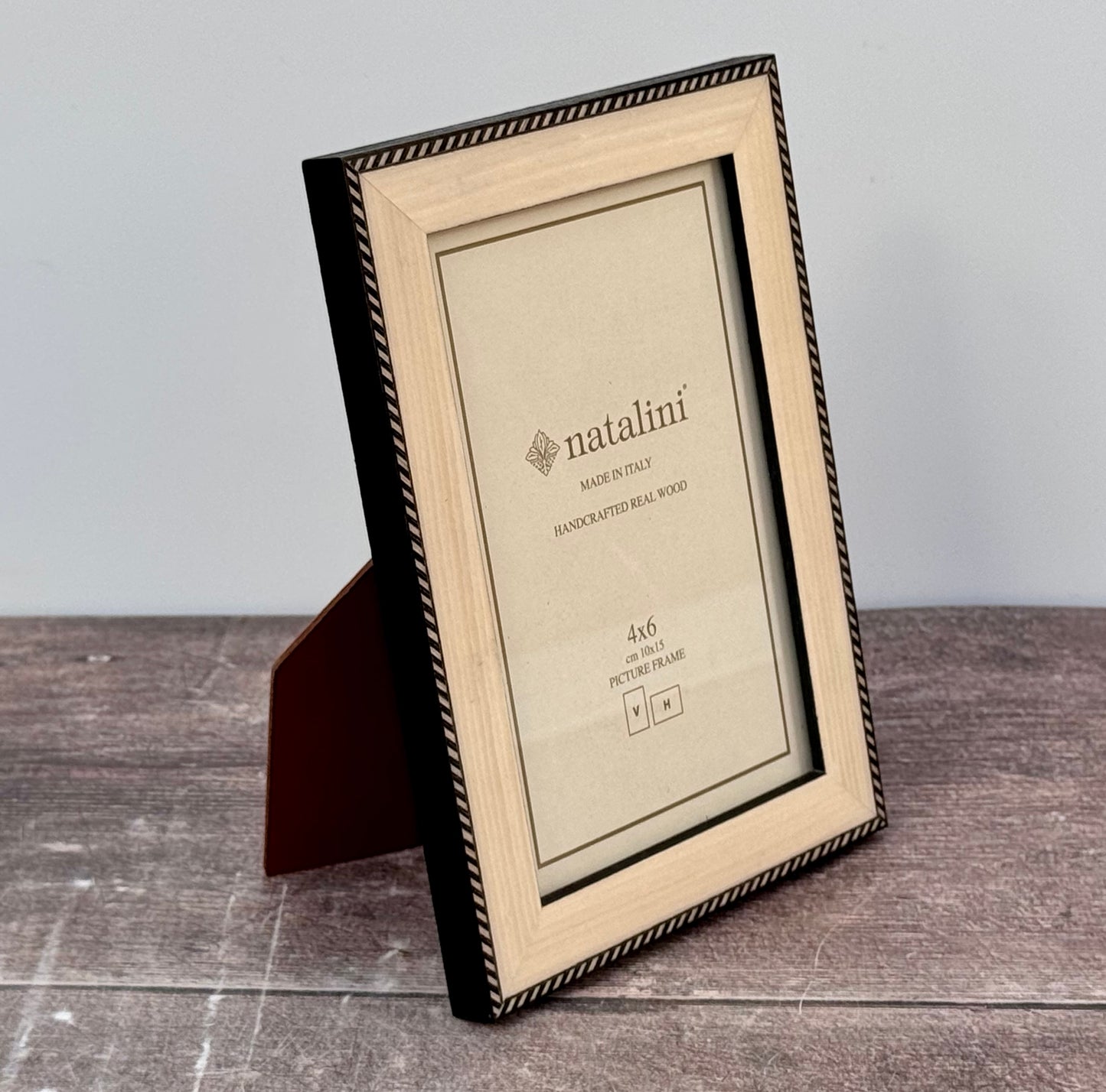 Natalini Cream with Diagonal Border Trim Photo Frame 4 x 6