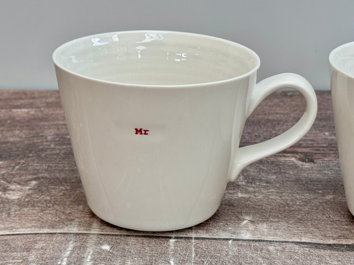 White ‘mr’ and ‘mrs’ Mugs, 350ml