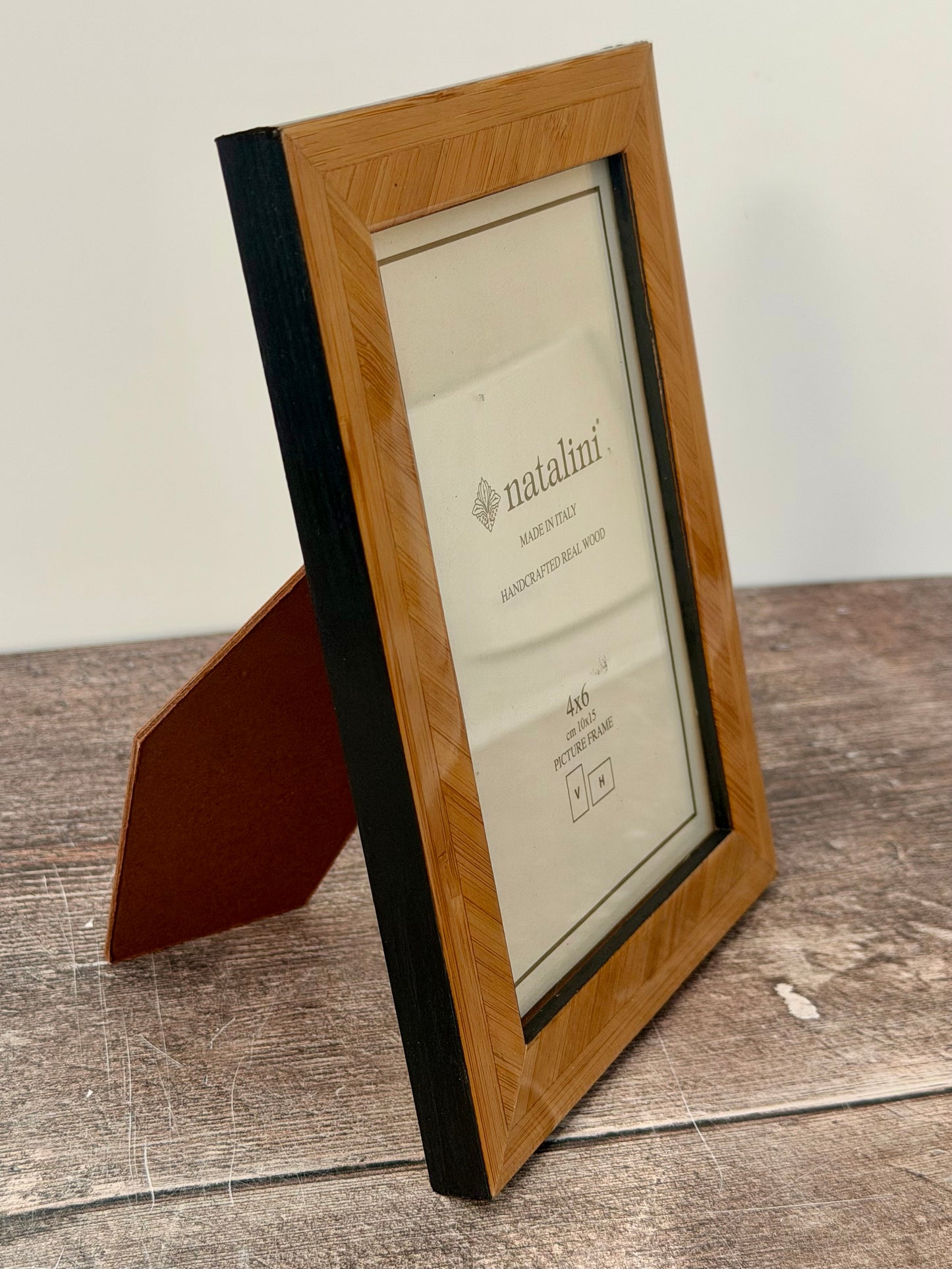 Natalini Light Brown Border Photo Frame 4 x 6