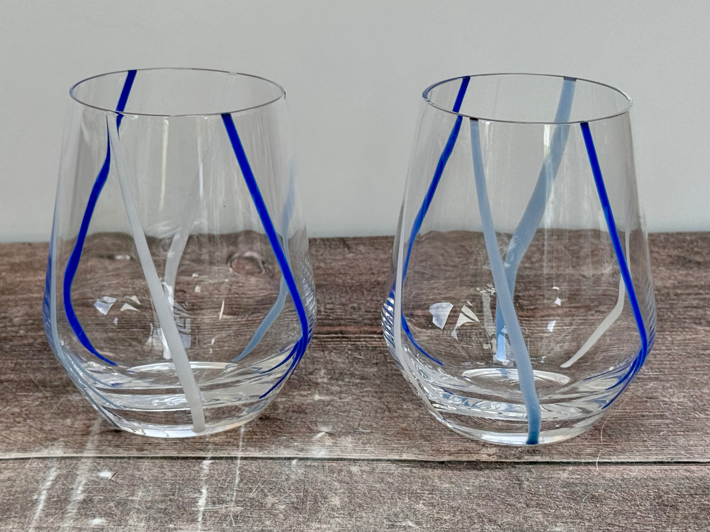 Pair of 2 Blue Swirl Glasses / Tumblers