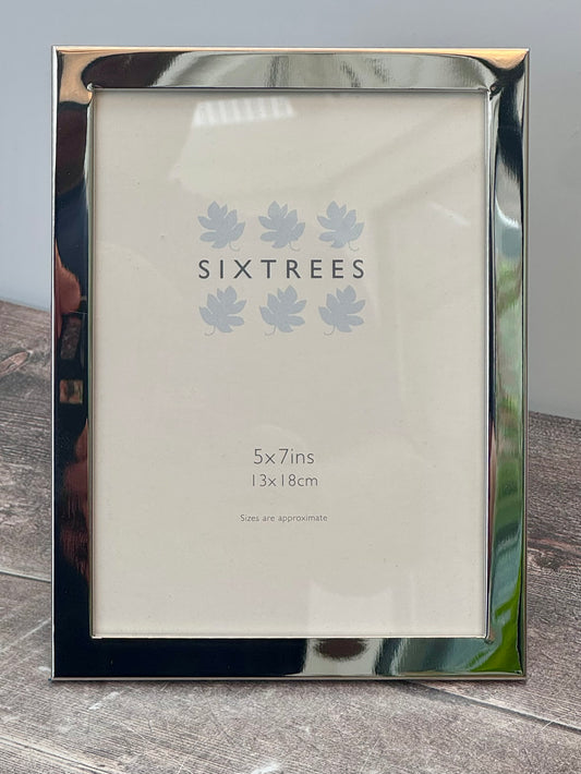 Sixtrees Mirror Effect Photo Frame, 5’ x 7’