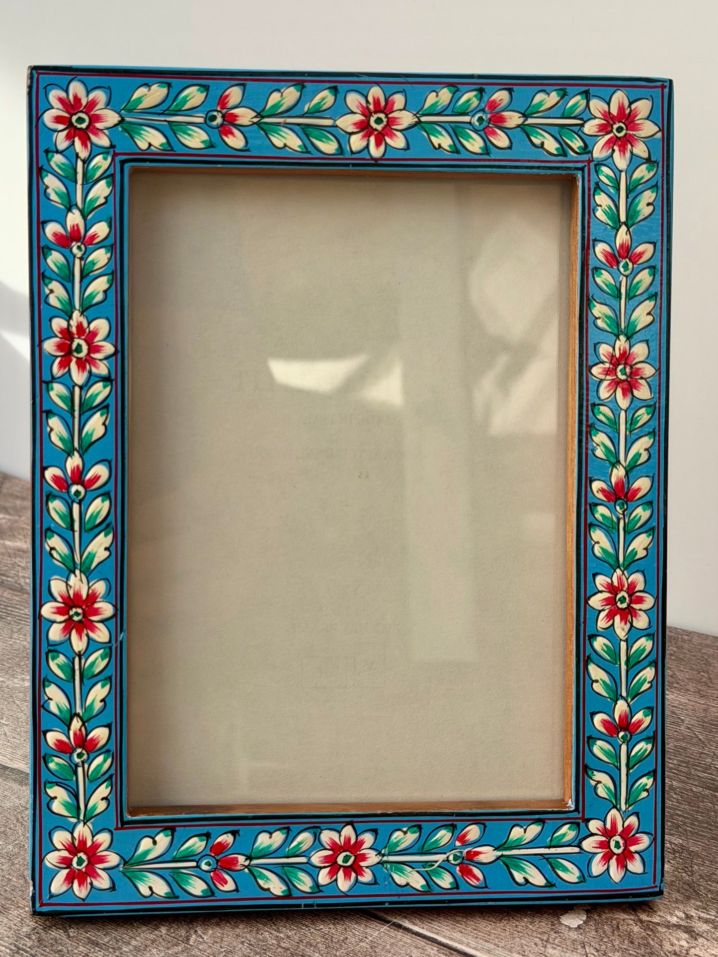 Hand Painted Photo Frame 5’ x 7’ - Pale Blue Flower Design