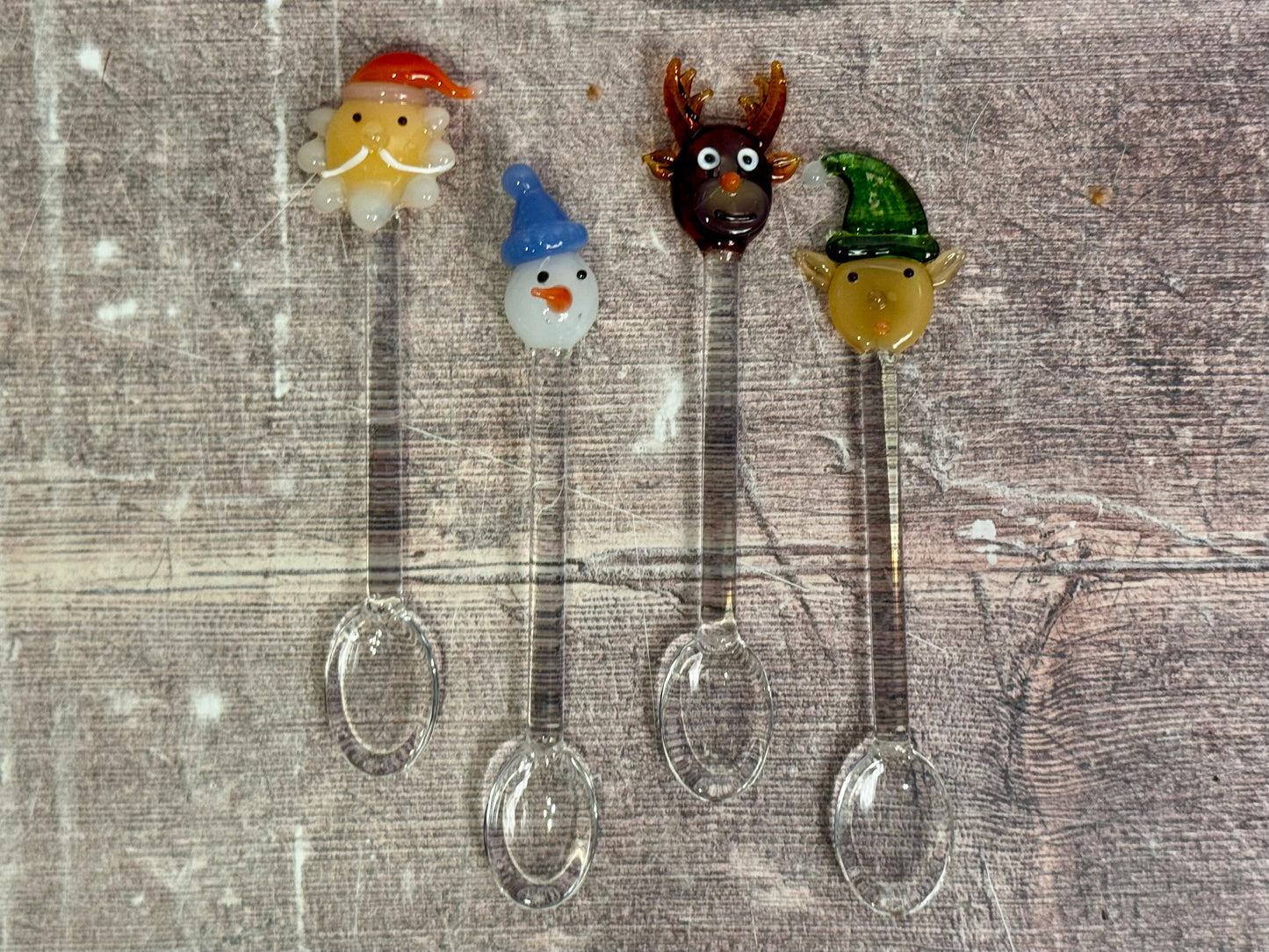 Set of 4 Glass Christmas Patterned Spoon Set