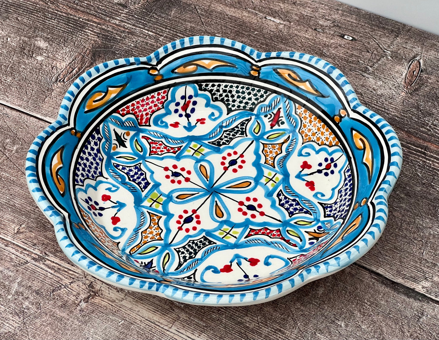 Blue Patterned Flower Shaped Plate, 24cm