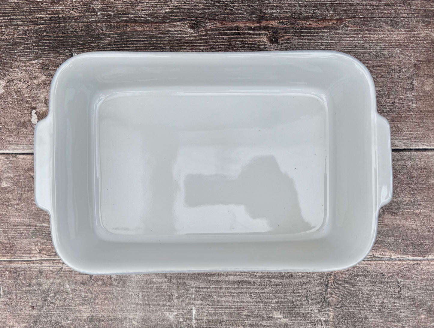 White Dot Pattern Rectangular Baking Dish, 27cm