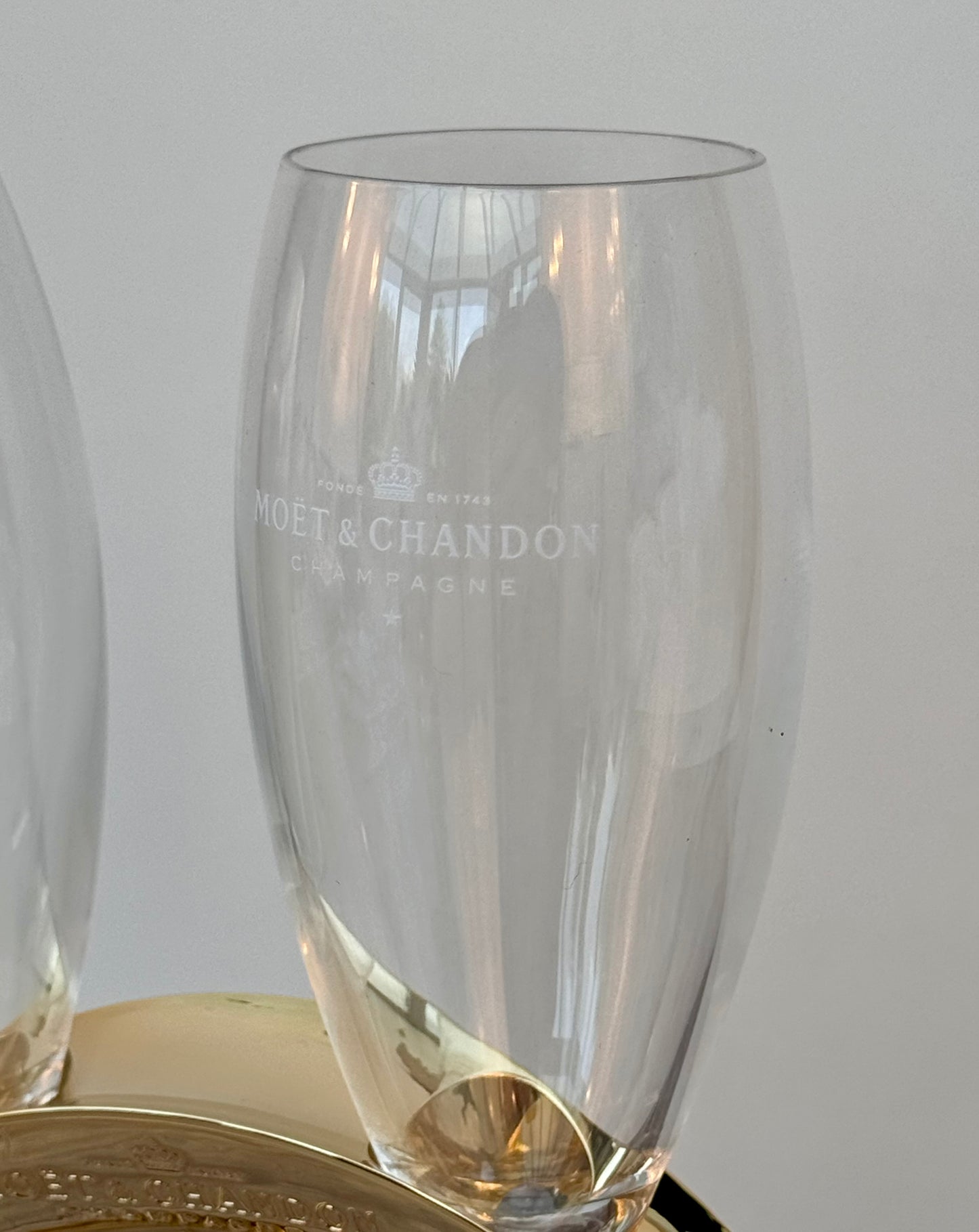 Moet and Chandon Exquisite Wedding Band Champagne Glasses