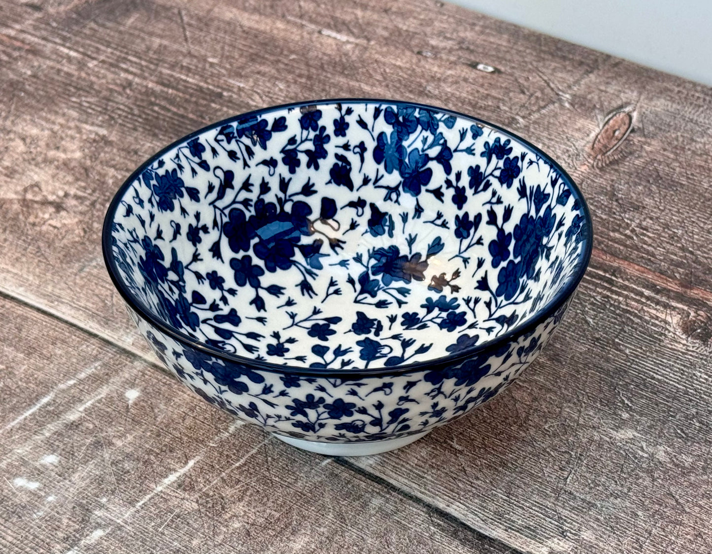 Blue and White Floral Design Bowl, 12cm