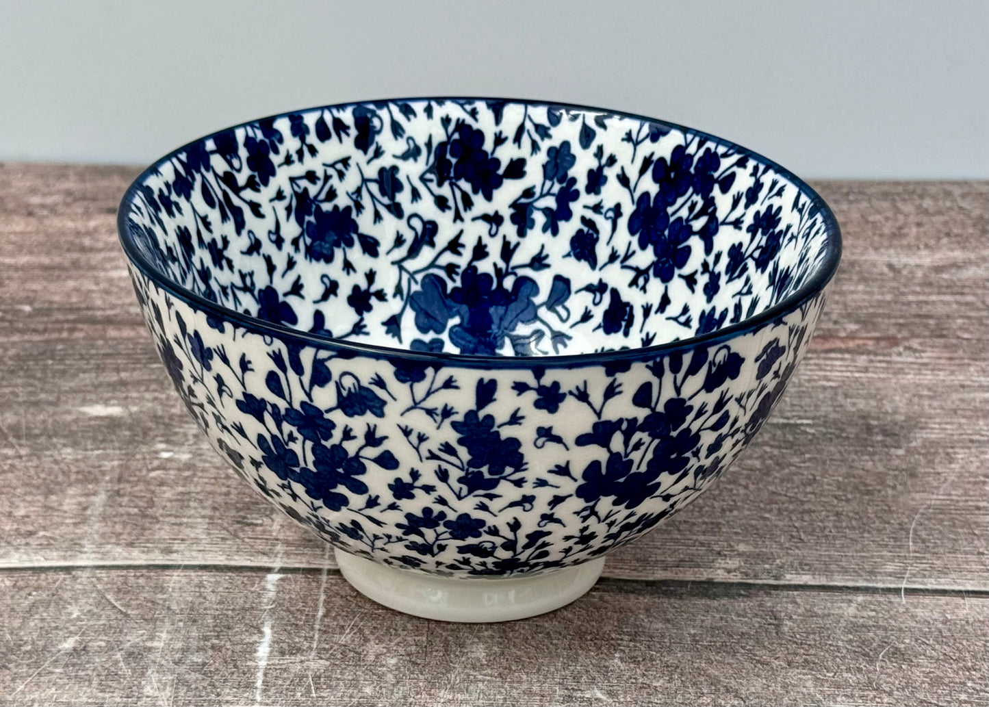 Blue and White Floral Design Bowl, 13.5cm