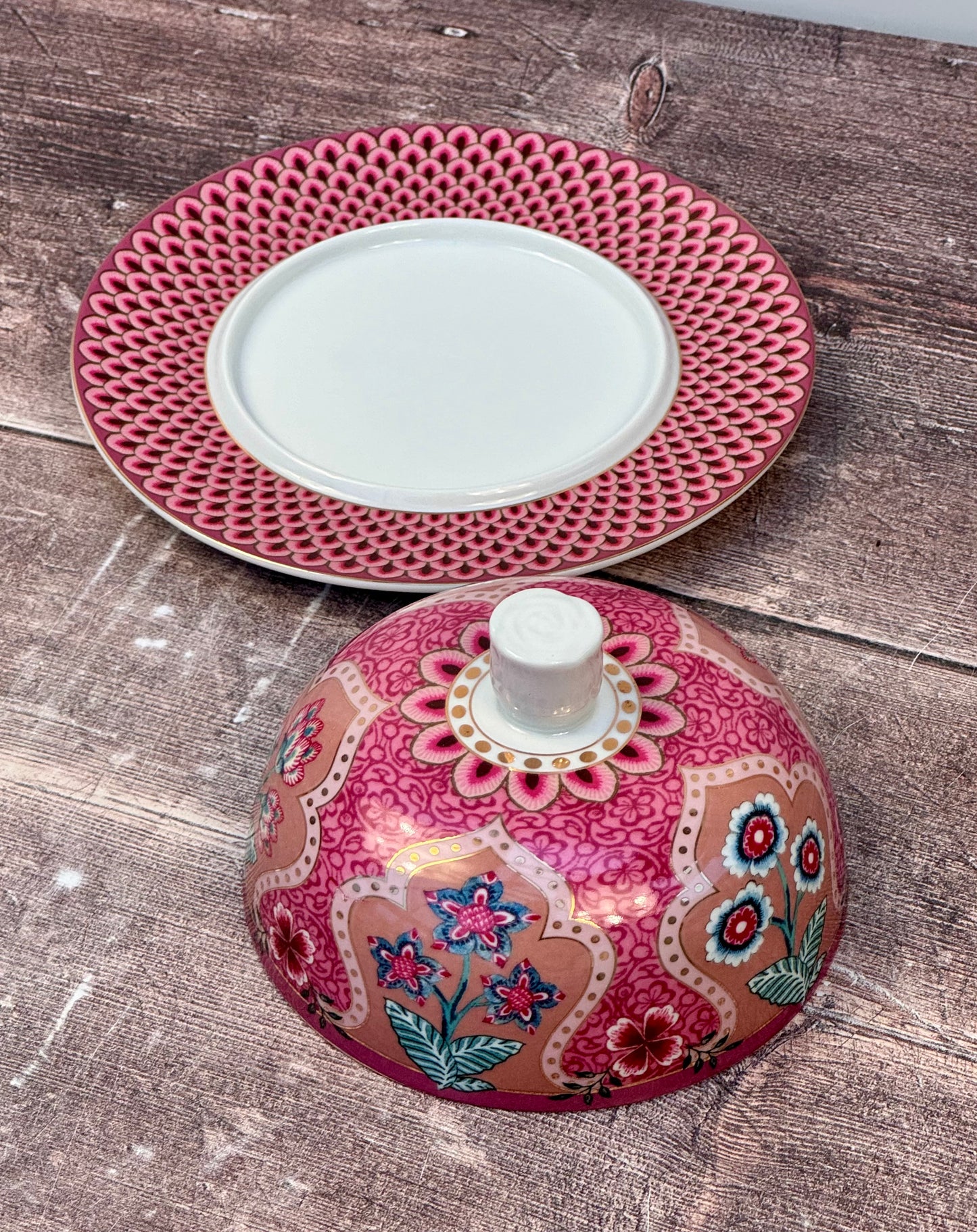 Dark Pink Patterned Round Butter Dish, 17cm