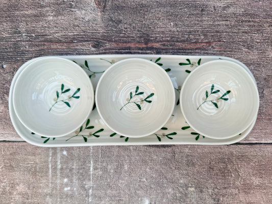Sophie Conran Mistletoe Patterned Dip Bowls and Tray