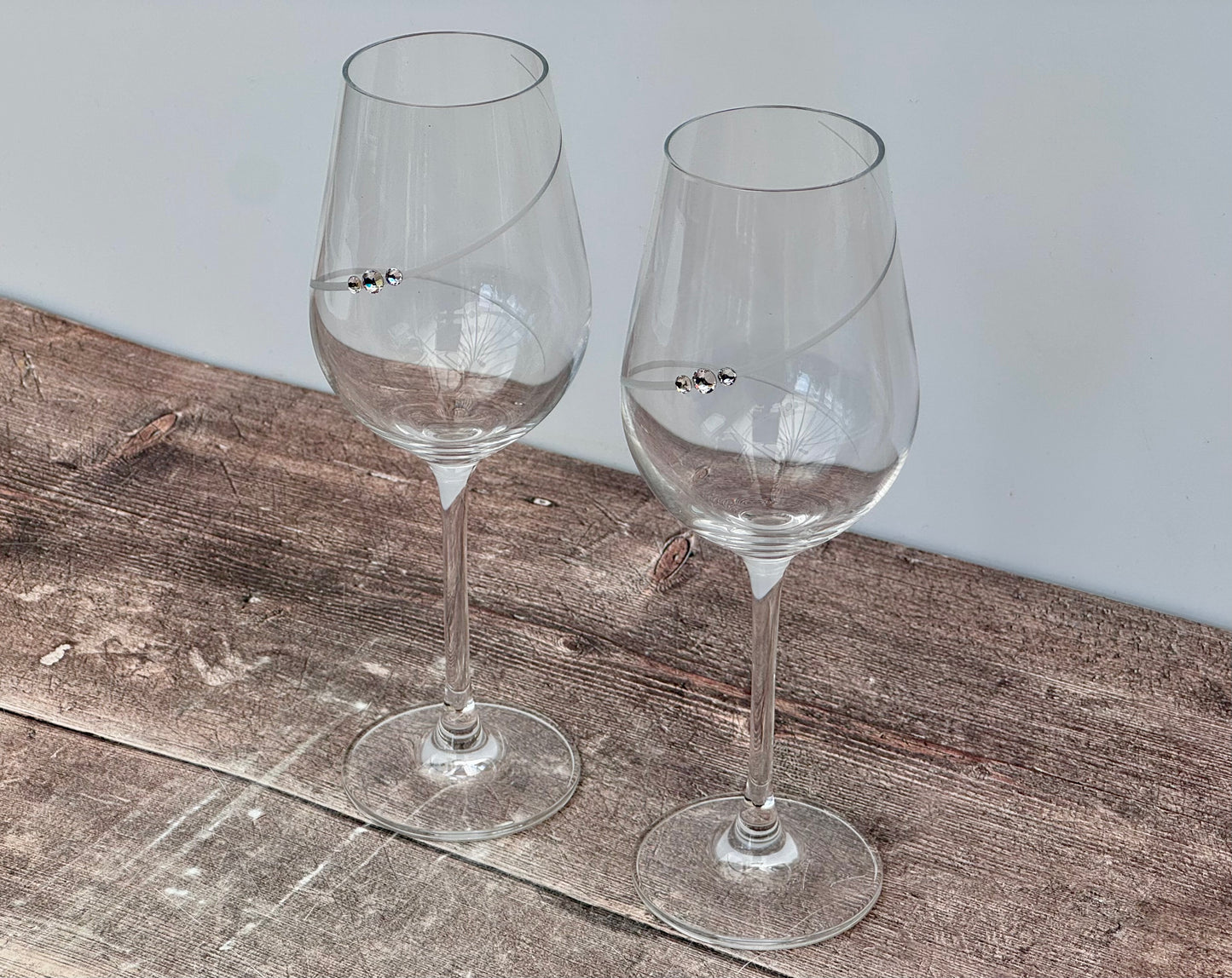 Set of 2 Clear Portmeirion Wine Glasses