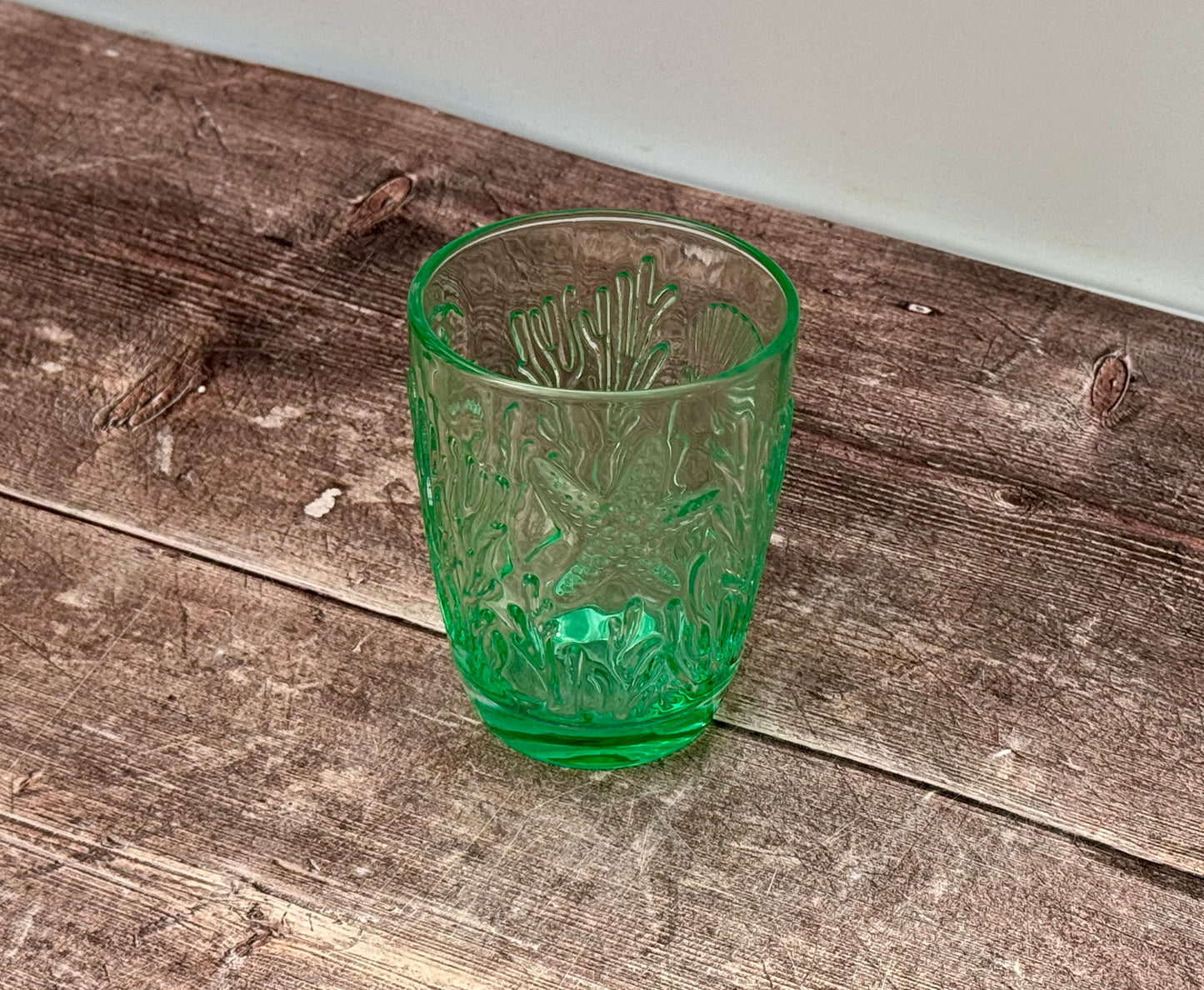 1 Green Seaside Patterned Glass Tumbler