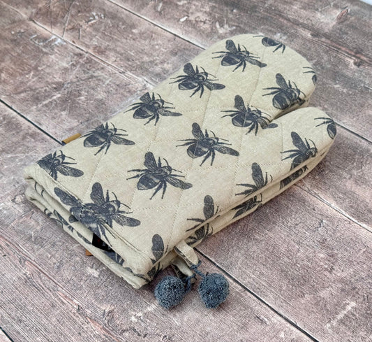 Grey Bee Patterned Oven Gloves
