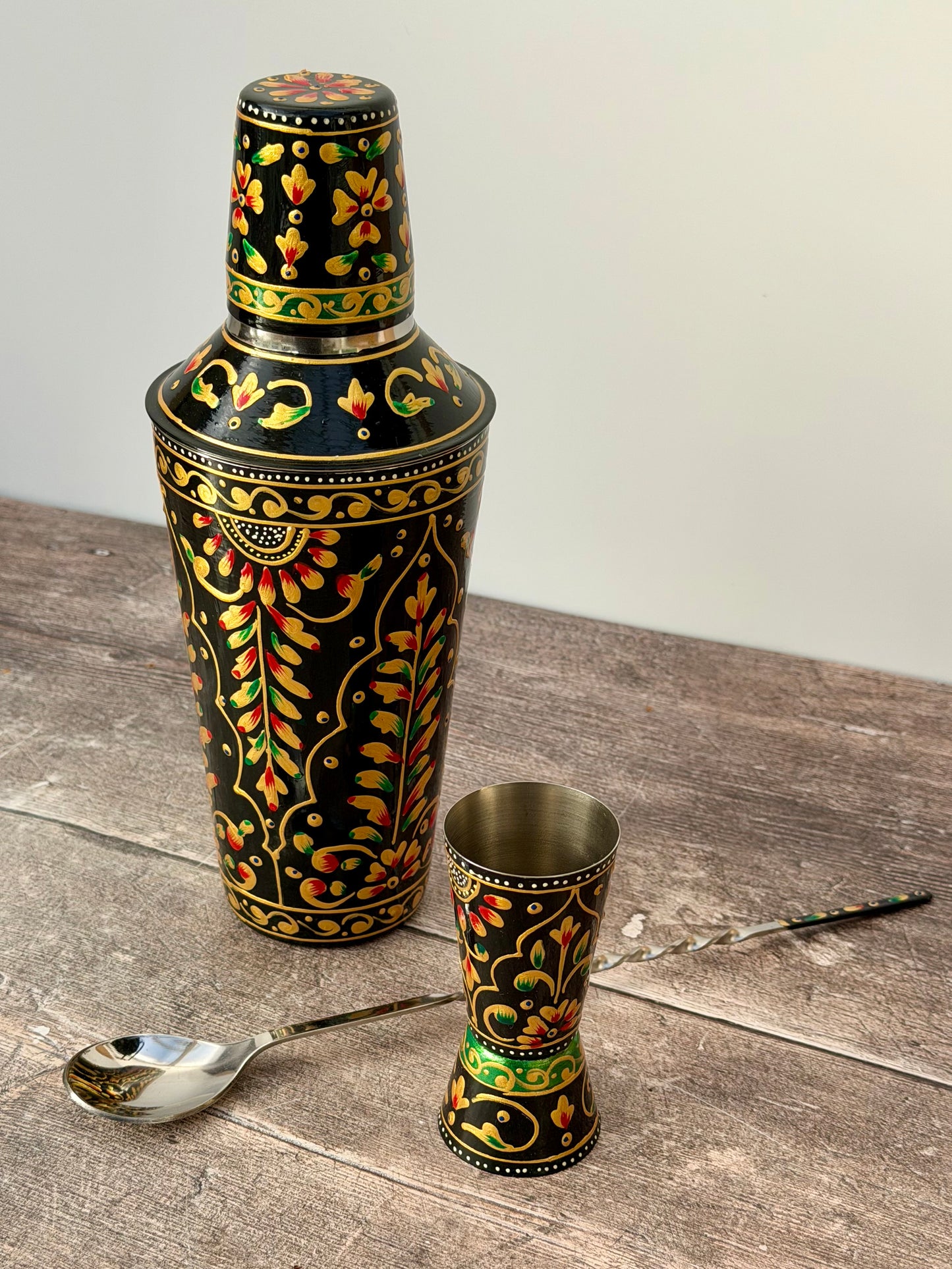 Hand painted Cocktail Shaker Set - Black