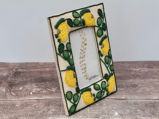 Lemon Beaded Patterned Photo Frame, 4’ x 6’