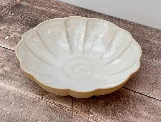 Sand Beige Flower Design Pasta/Serving Bowl, 23cm