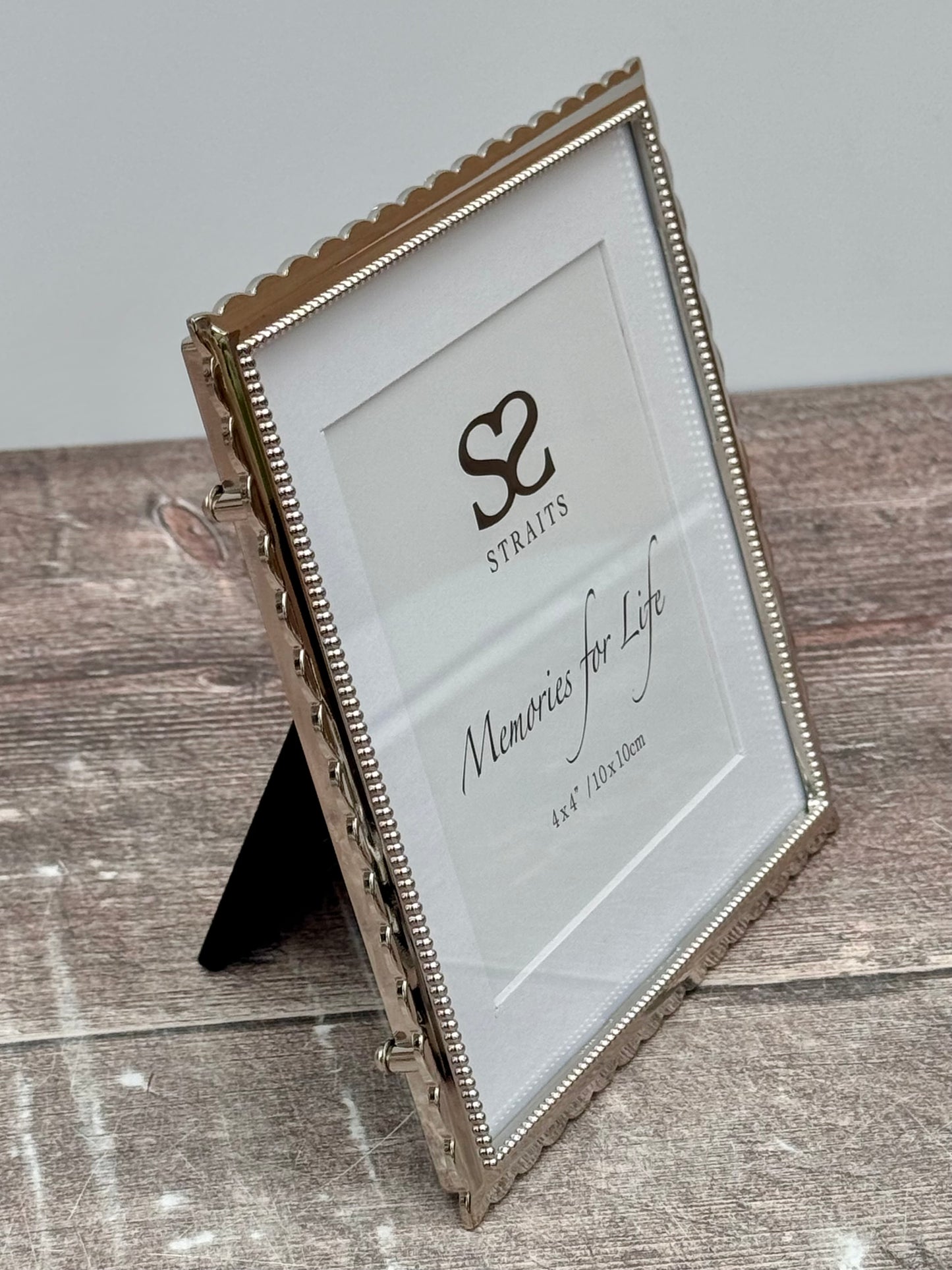 Silver Tone Decorative Edge Square Photo Frame, 4’ x 4’