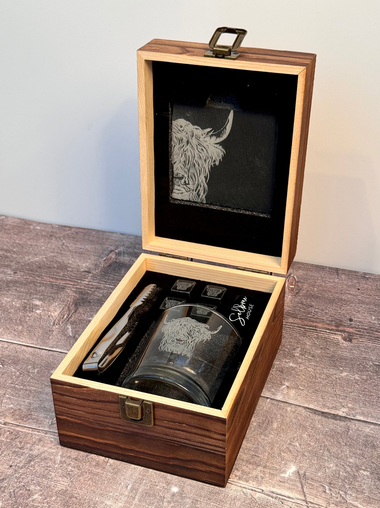 Highland Cow Whiskey Drinks Set