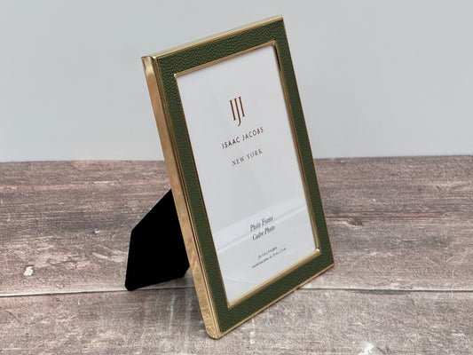 Isaac Jacobs Green and Gold Tone Border Photo Frame, 4’ x 6’