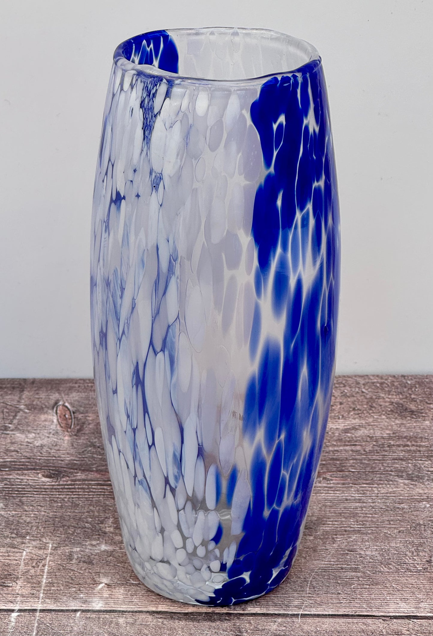 Blue and White Speckled Glass Murano Style Vase, 24.5cm