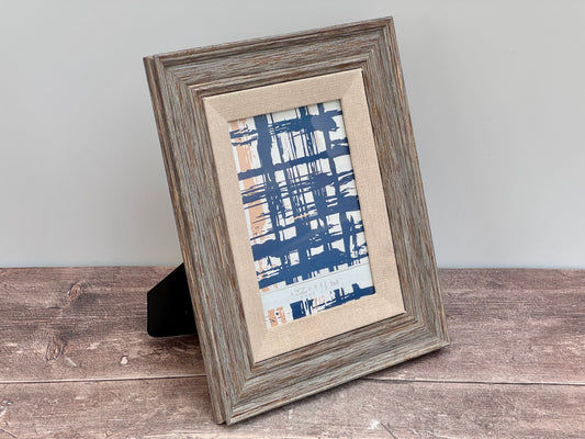 Shabby Chic Wooden Photo Frame, 5’ x 7’