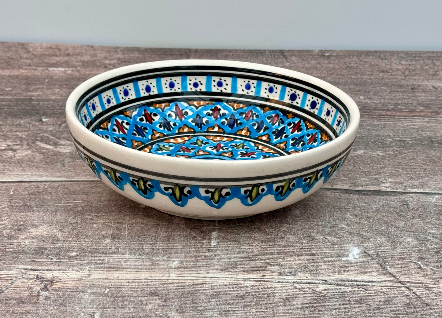 Blue Patterned Bowl with Smooth Rim, 15cm