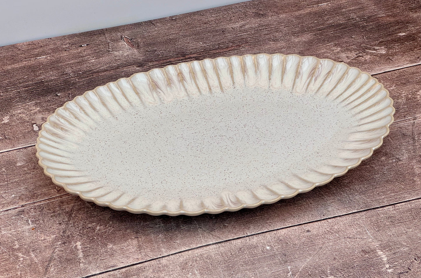 Sand Beige Scallop Edge Oval Serving Plate, 41cm