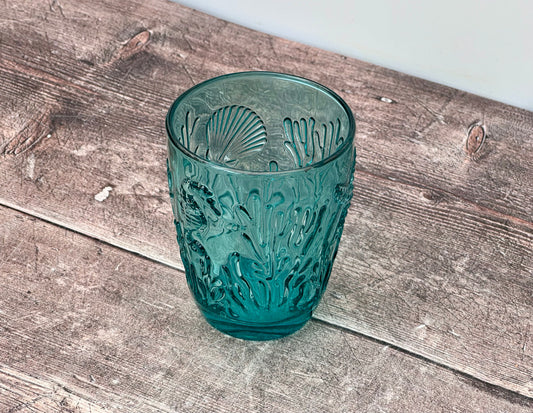 1 Turquoise Coloured Fish Patterned Glass Tumbler