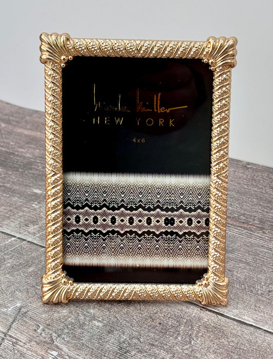 Nicole Miller Gold Patterned Photo Frame 4’ x 6’