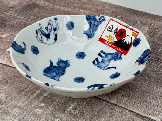 Blue and White Cat Patterned Japanese Bowl, 16.5cm