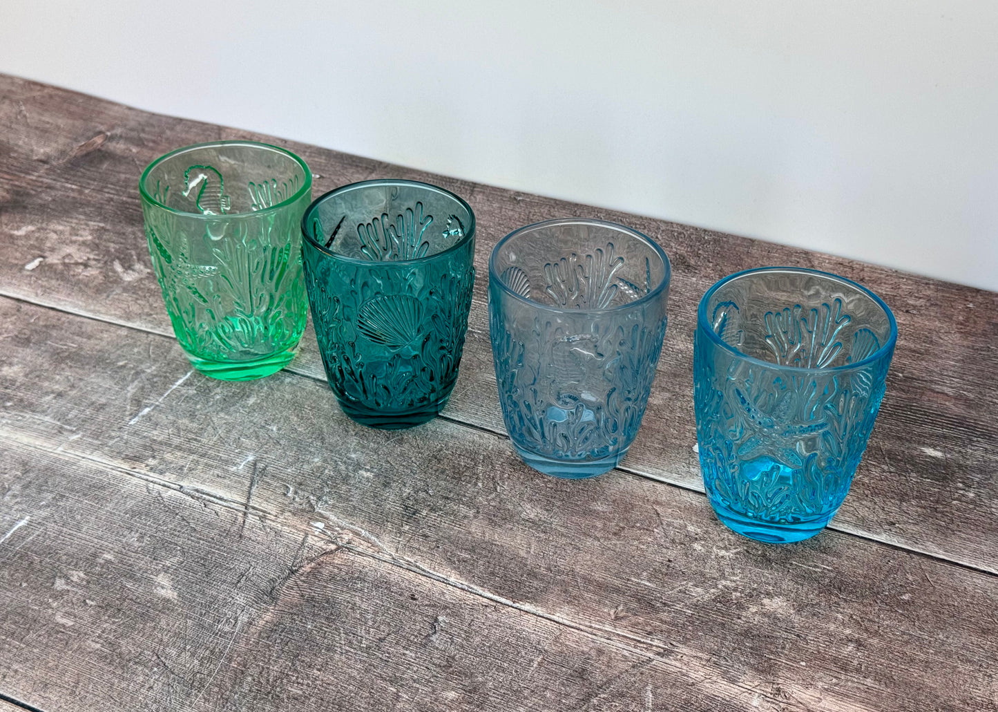 Set of 4 Green and Blue Fish Patterned Glass Tumblers