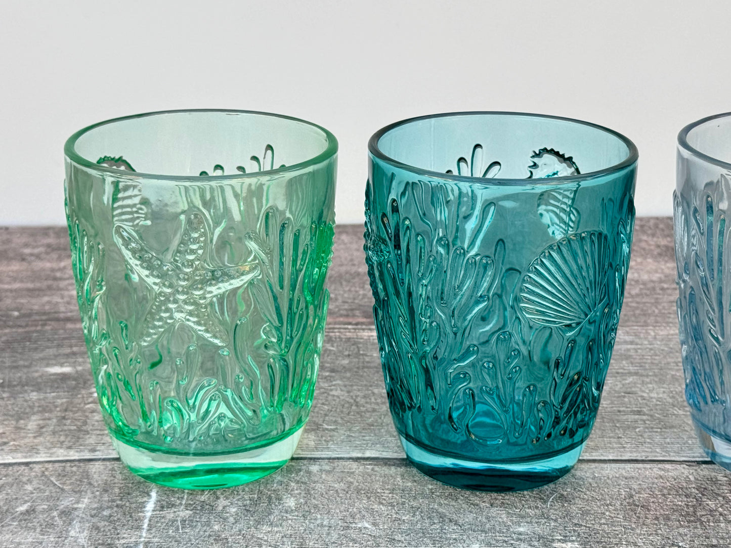 Set of 4 Green and Blue Fish Patterned Glass Tumblers