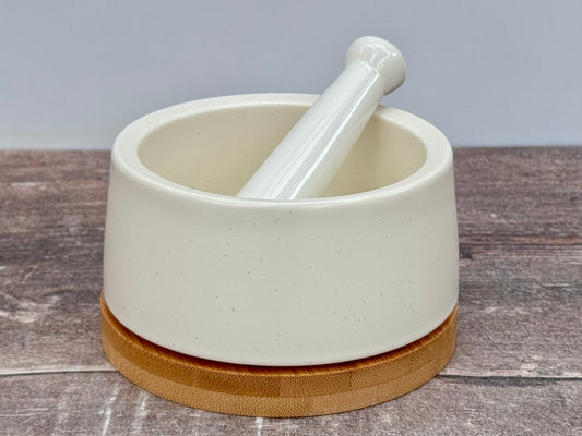 Scandi Home Cream and Wood Pestle and Mortar