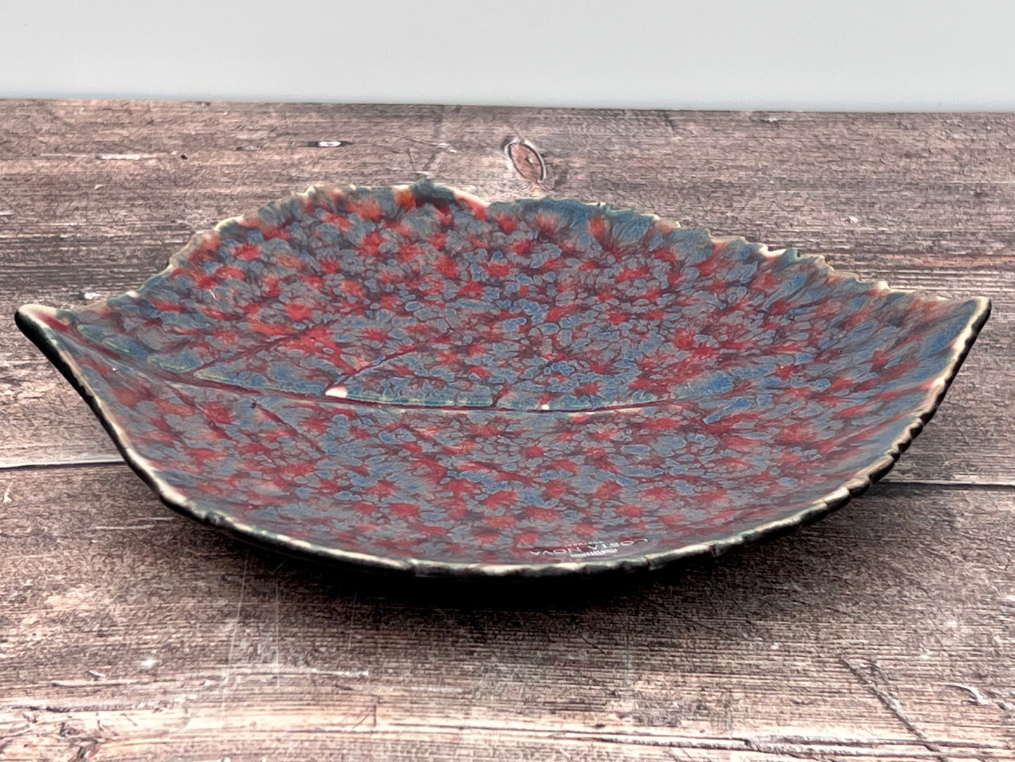 Large Pink Hydrangea Leaf Plate, 22cm