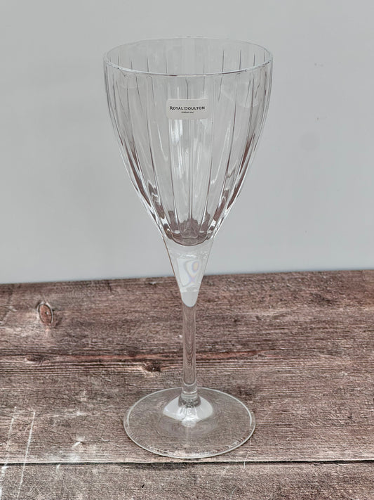 Royal Doulton Set of 2 Linear Wine Glasses