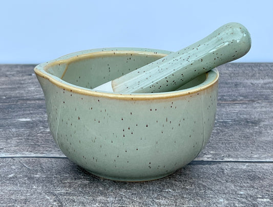 Scandi Home Pale Green Smooth Pestle and Mortar