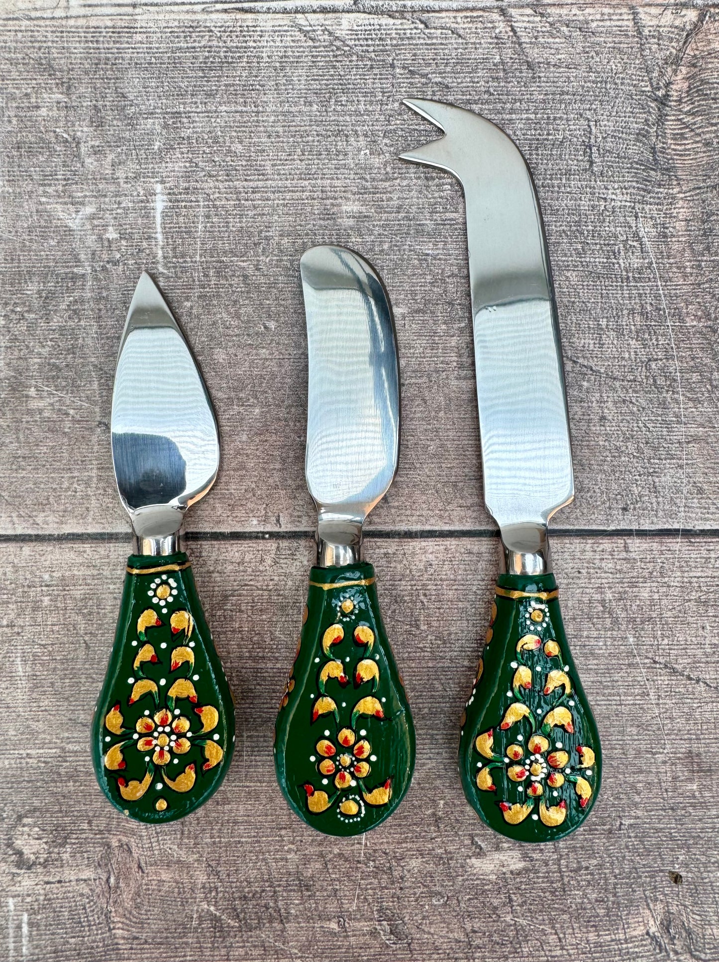 Cheese Knife Set with hand painted handles - Green Flower Design