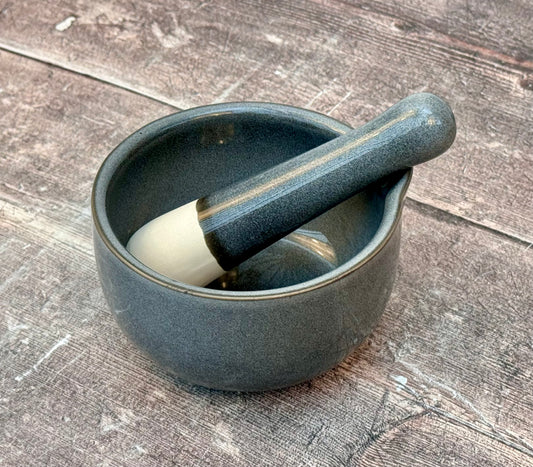 Scandi Home Grey Smooth Pestle and Mortar