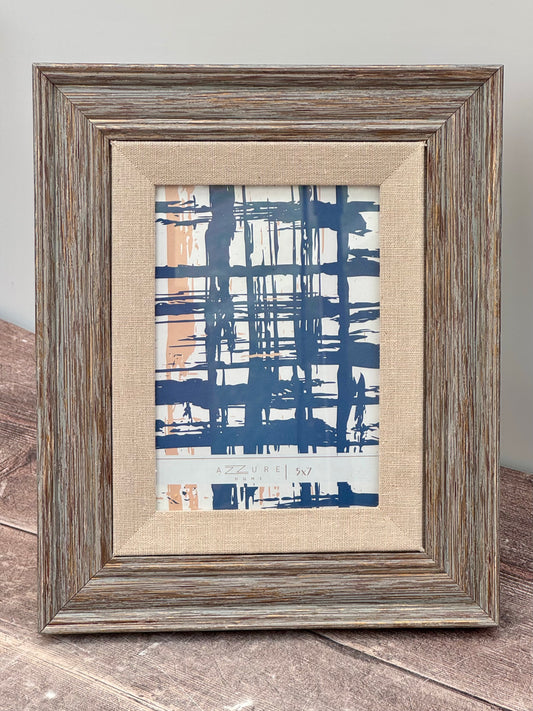 Shabby Chic Wooden Photo Frame, 5’ x 7’