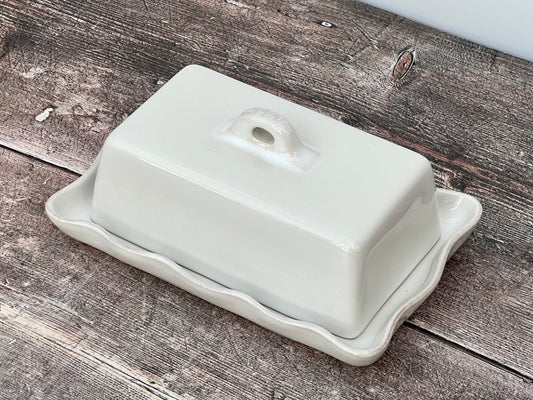 White Wavy Edge Butter Dish