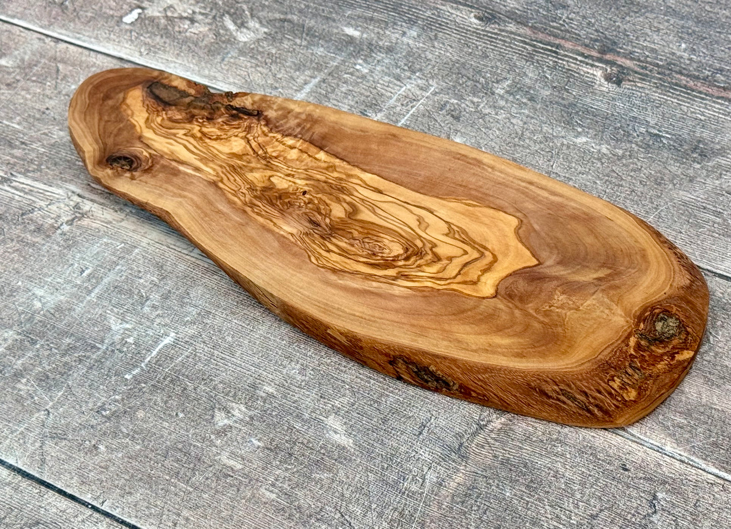 Olive Wood Serving/Cheese/Chopping Board, 25cm