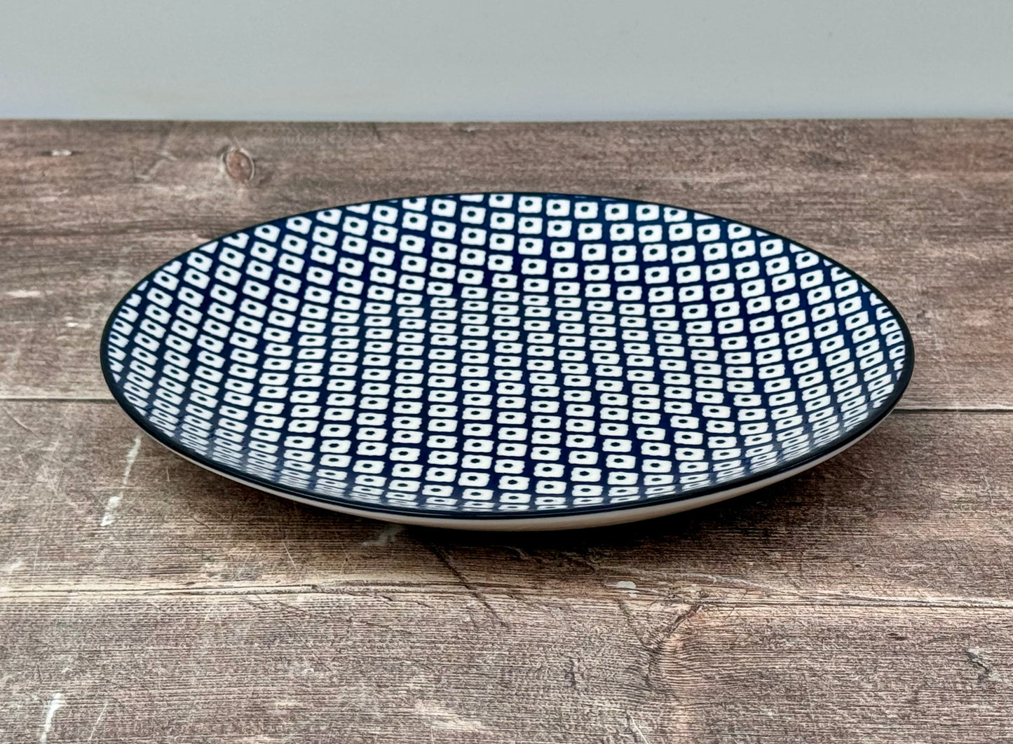 Blue & White Patterned Plate, 20cm