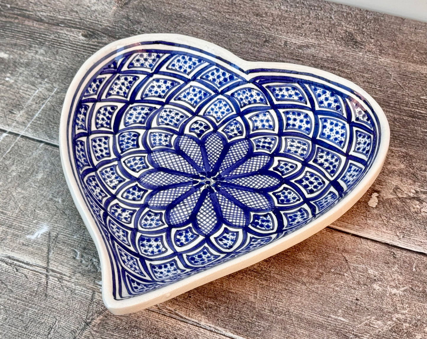 Blue and White Patterned Heart Shaped Plate, 24cm