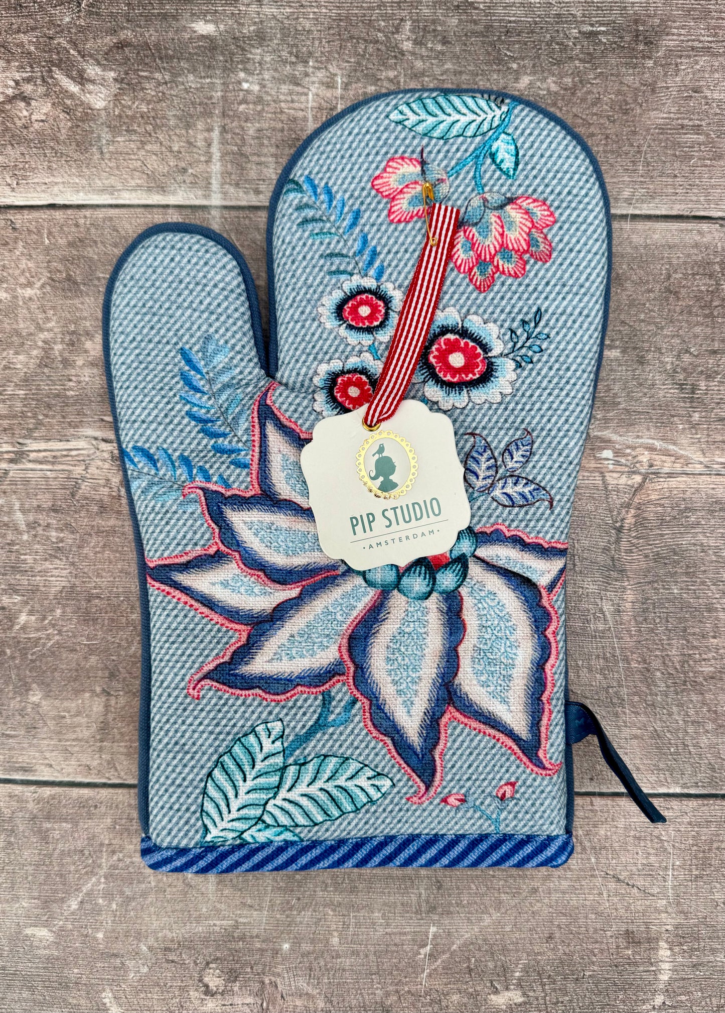 Blue Flower Patterned Oven Glove