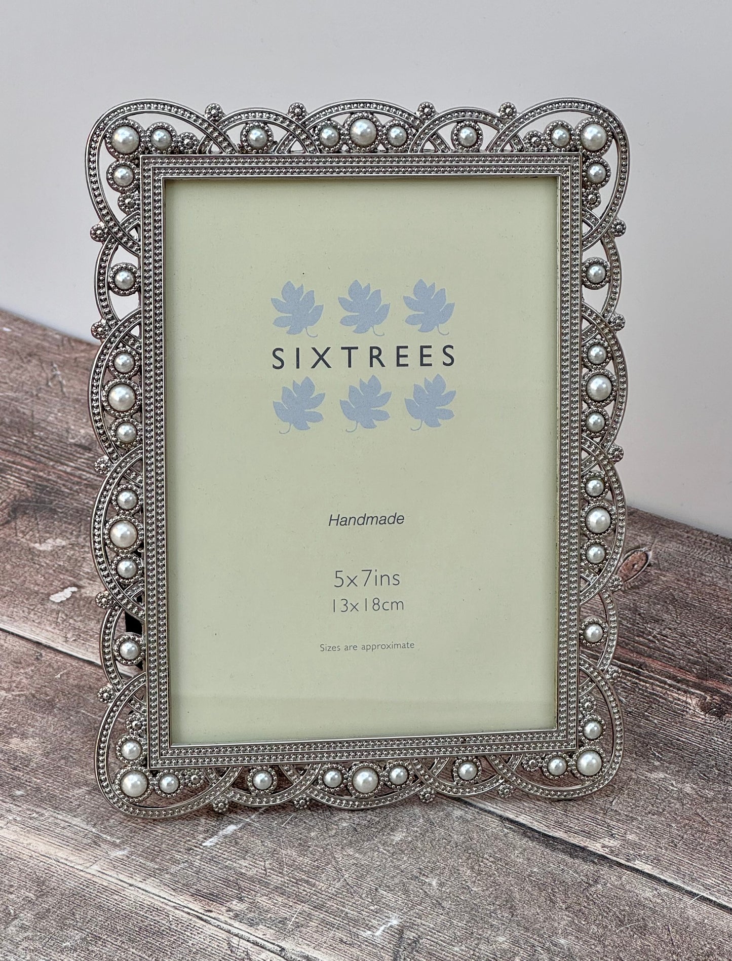 Sixtrees Ornate Pearl Photo Frame, 5’ x 7’