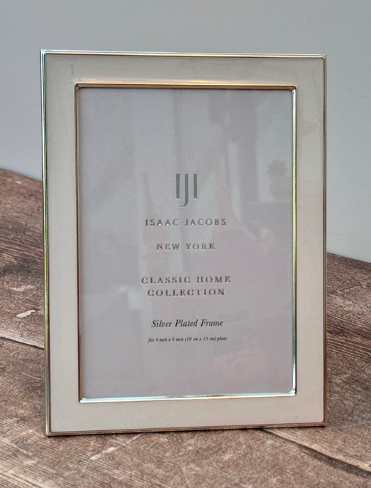Isaac Jacobs White Silver Plated Border Photo Frame, 4’ x 6’
