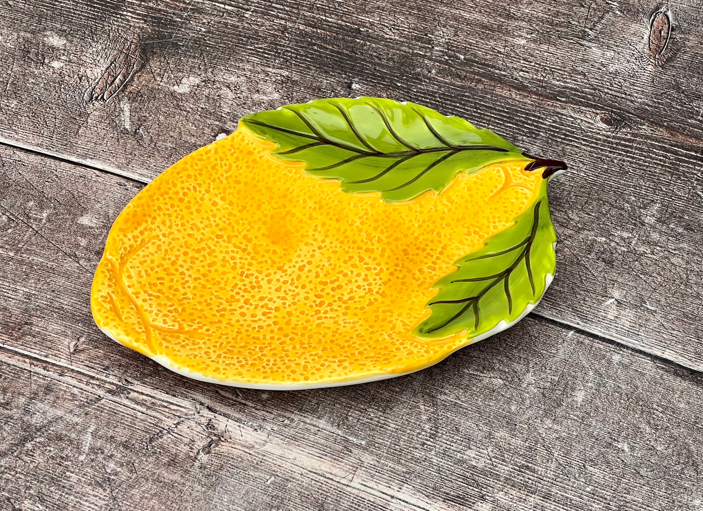 Yellow Lemon Patterned Plate, 20cm